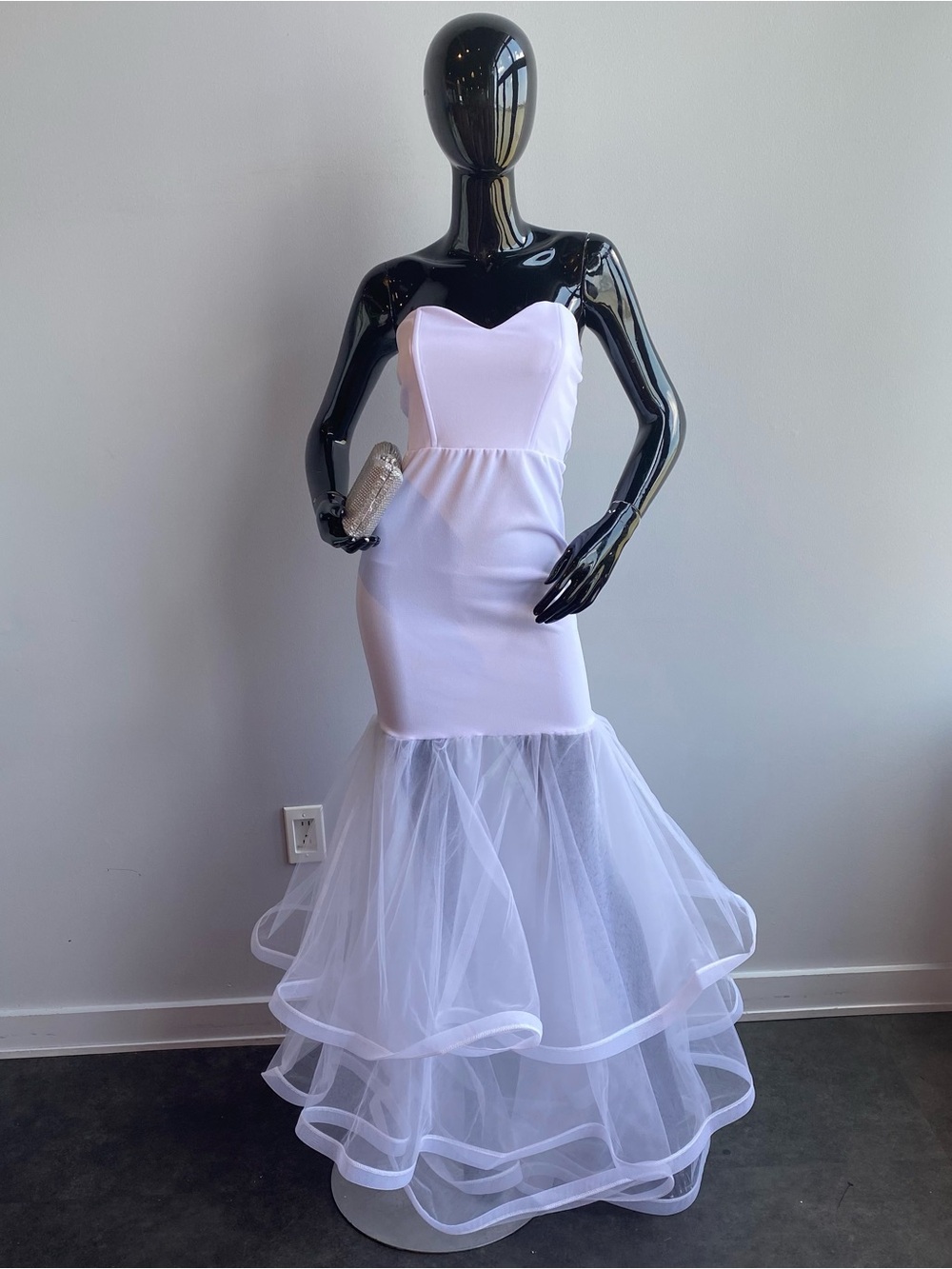 Strapless White Mermaid Tulle Gown